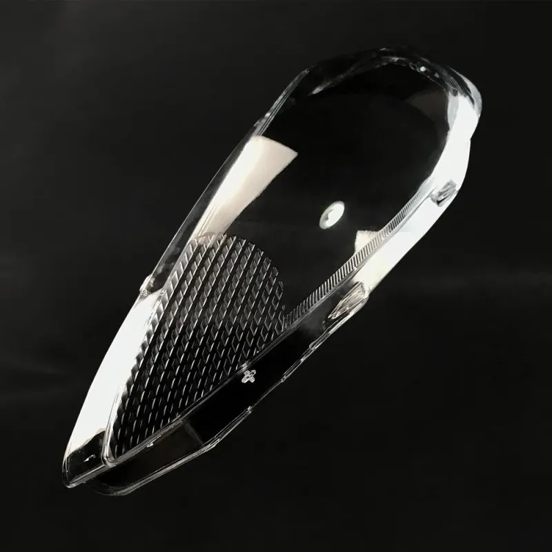 Стекло фары Ford Fiesta MK6 (2008-2012) prelift (left)